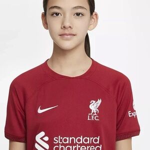 Nike Liverpool FC 22/23 Home Stadium Jersey Youth Size M UEFA Soccer Football